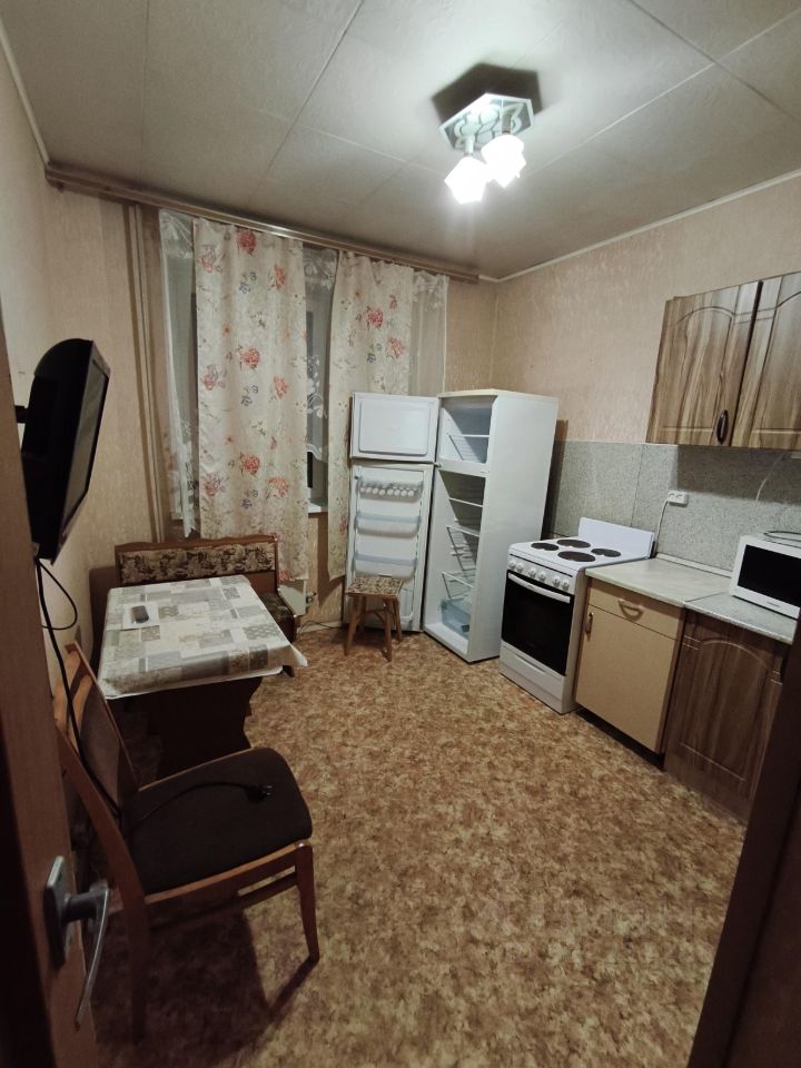 2-комн. квартира, 54 м², 14/14 этаж