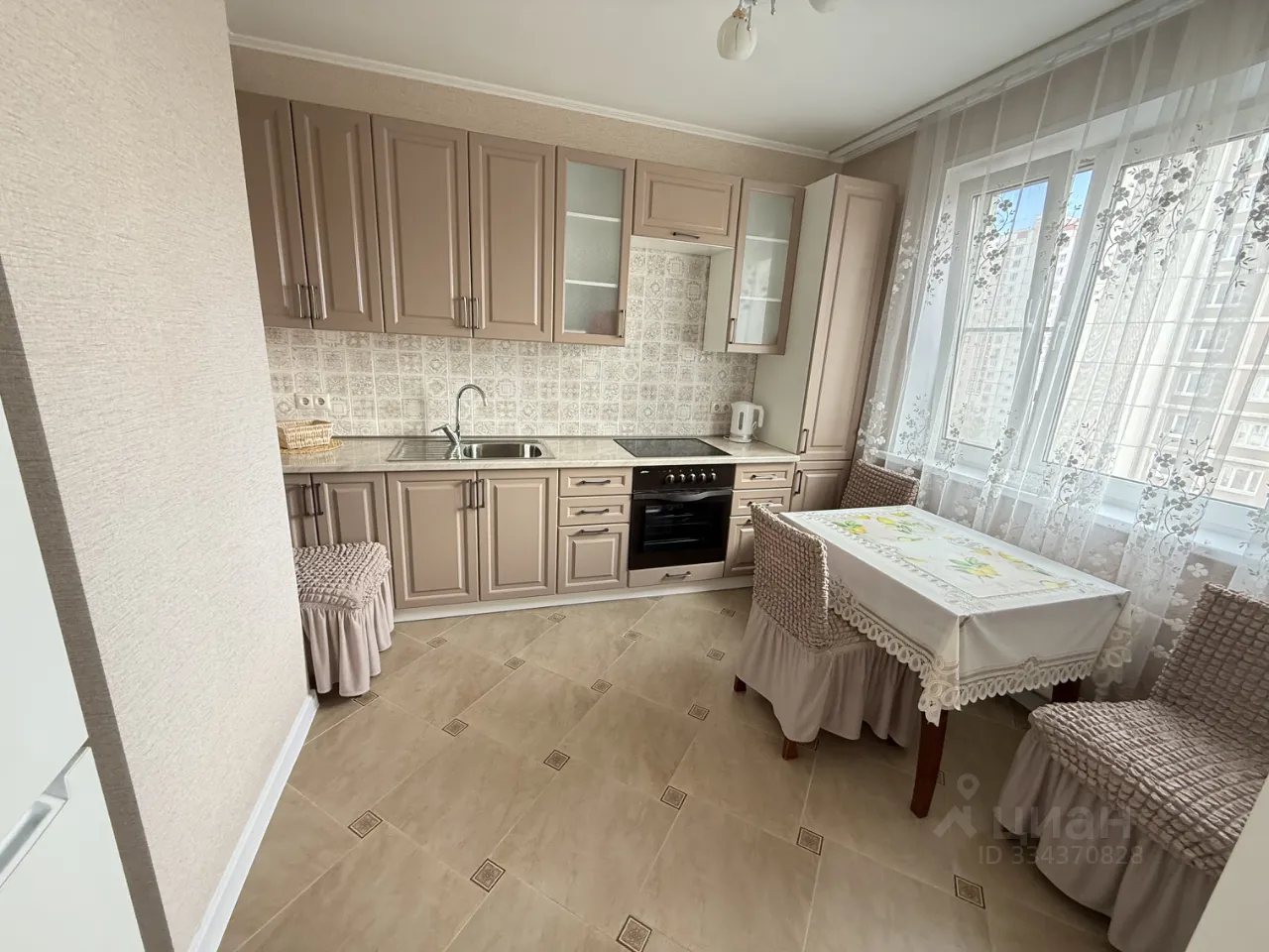2-комн. квартира, 54 м², 8/17 этаж