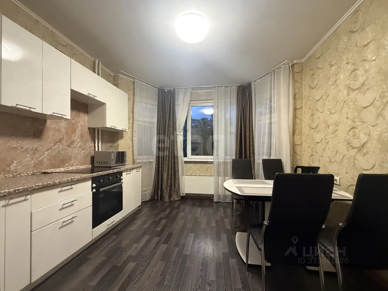 3-комн. квартира, 79 м², 2/17 этаж