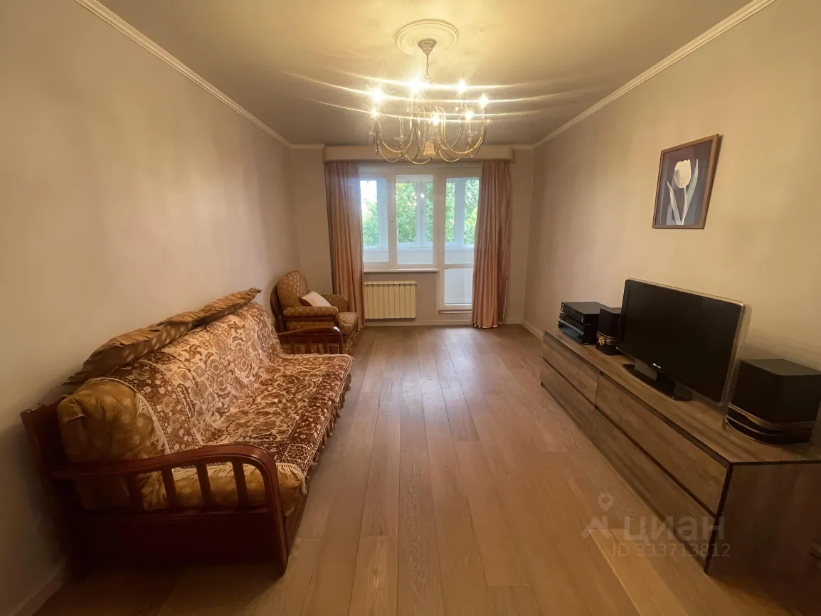 2-комн. квартира, 58 м², 2/14 этаж