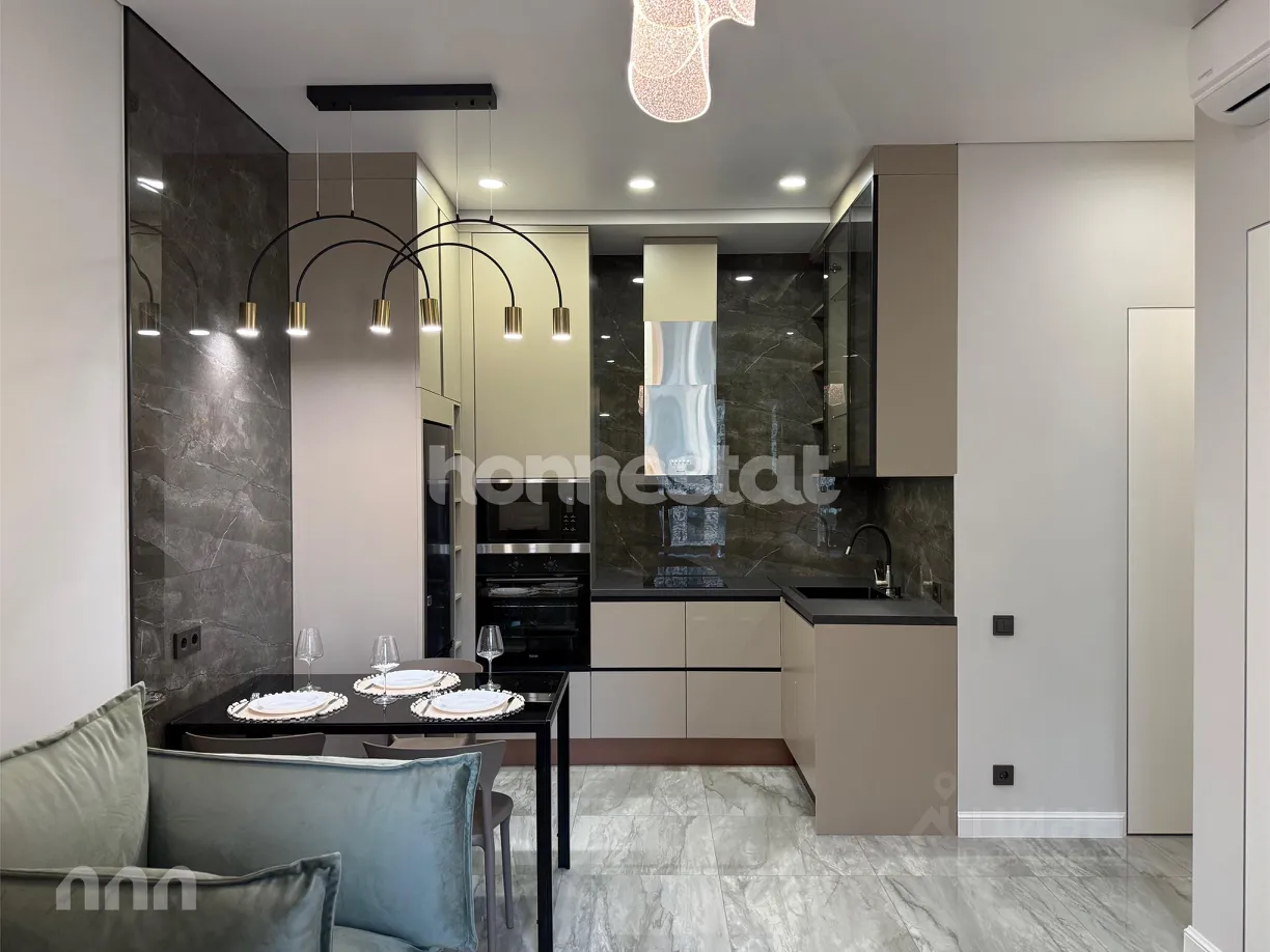 2-комн. квартира, 53 м², 6/32 этаж