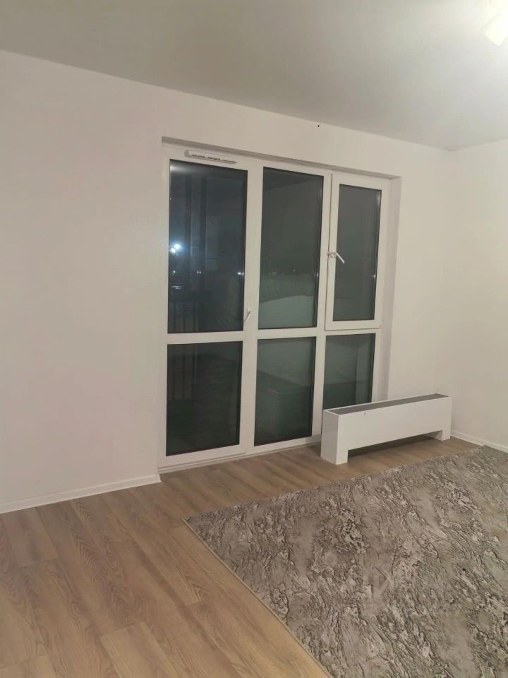 2-комн. квартира, 57 м², 3/26 этаж