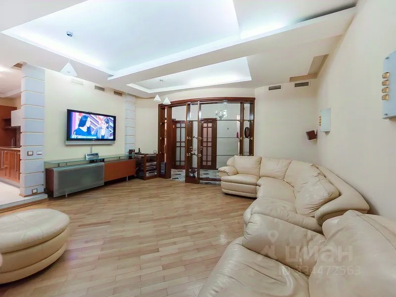 3-комн. квартира, 120 м², 2/30 этаж
