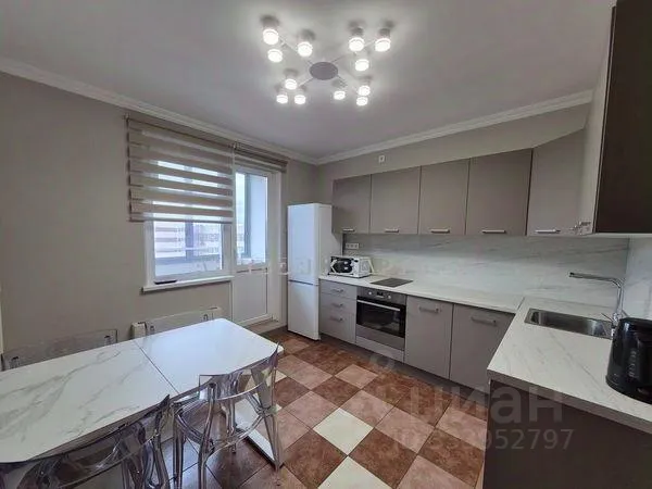 3-комн. квартира, 82,5 м², 6/14 этаж