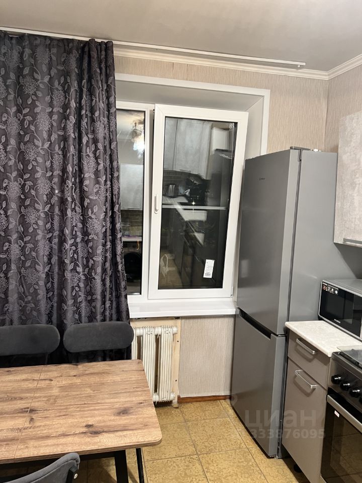 2-комн. квартира, 47 м², 2/12 этаж
