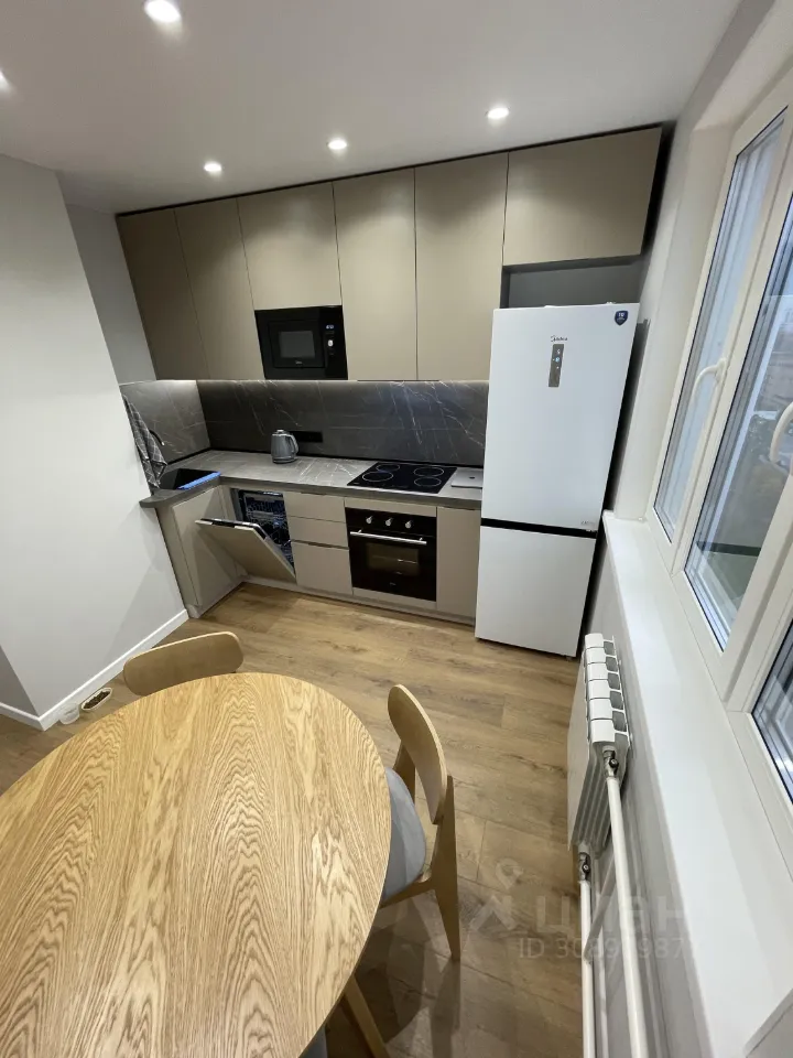 3-комн. квартира, 74 м², 15/17 этаж