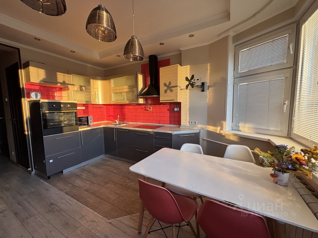 3-комн. квартира, 85 м², 9/14 этаж
