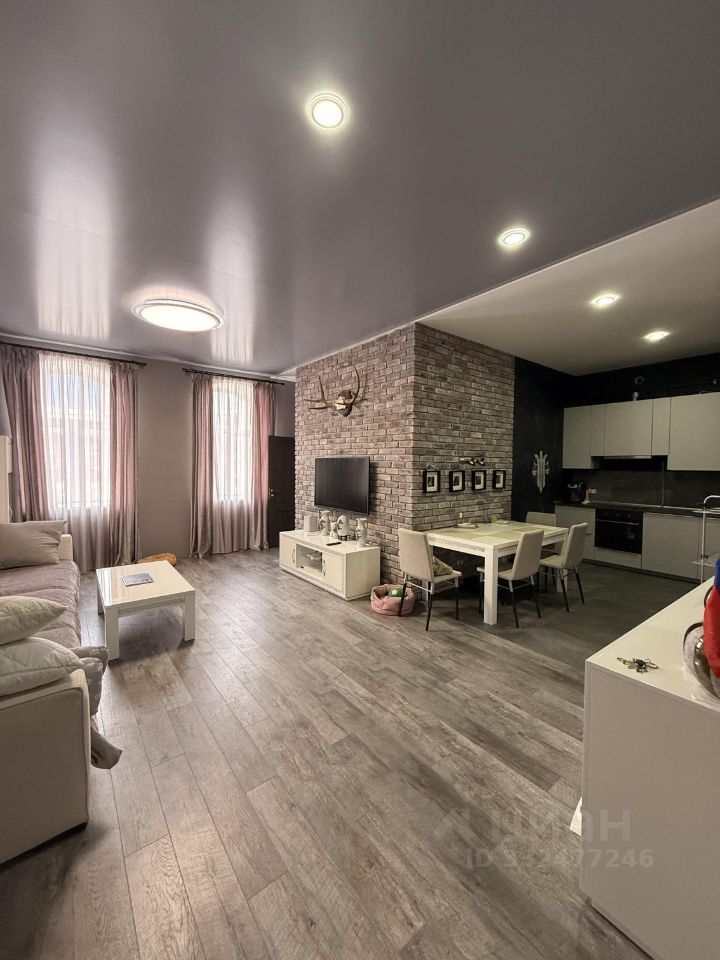 2-комн. квартира, 67,1 м², 4/5 этаж