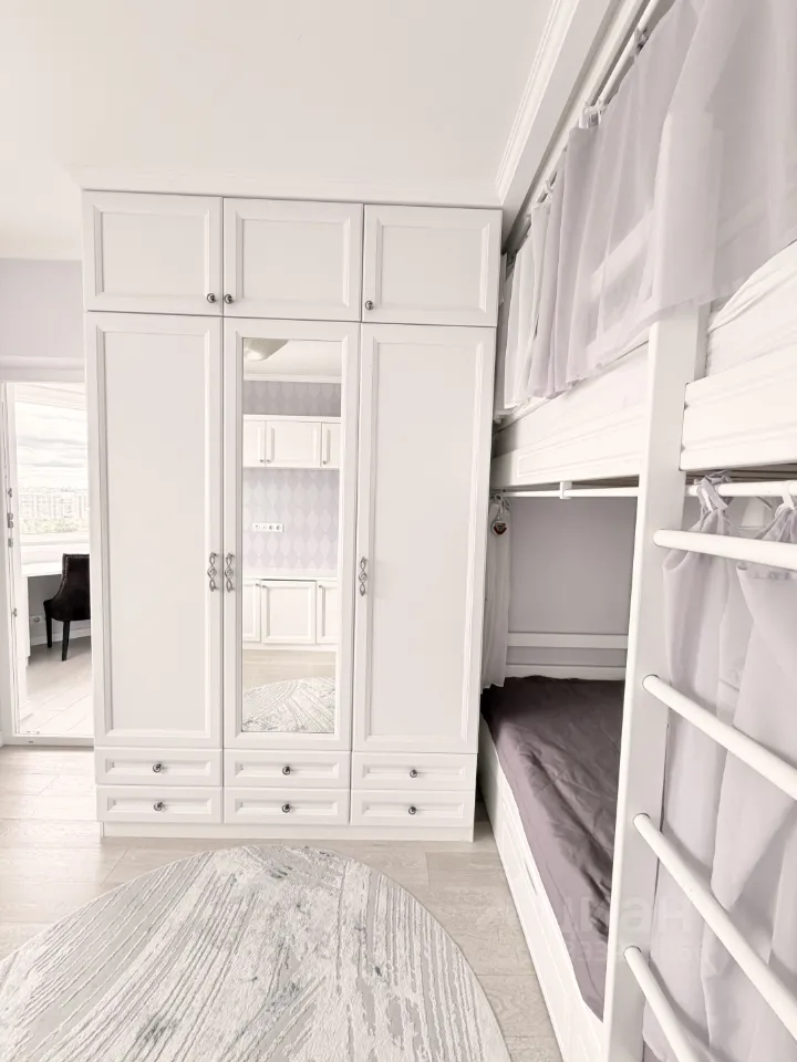 3-комн. квартира, 82,2 м², 22/23 этаж
