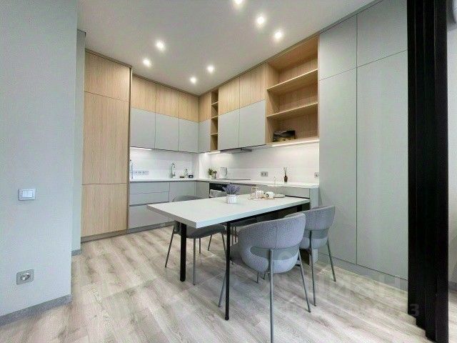 2-комн. квартира, 42 м², 2/16 этаж