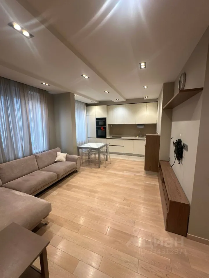 3-комн. квартира, 69,3 м², 20/25 этаж