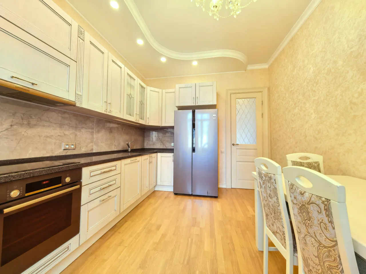 2-комн. квартира, 59 м², 8/24 этаж
