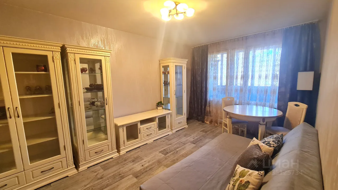 2-комн. квартира, 45 м², 3/9 этаж
