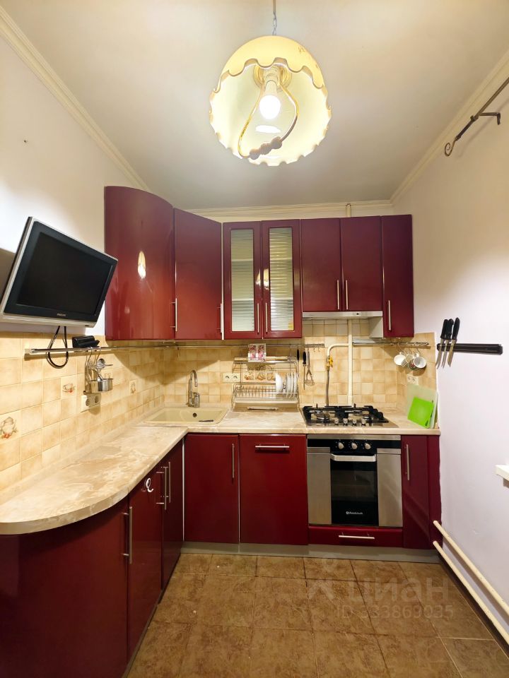 2-комн. квартира, 50 м², 3/9 этаж