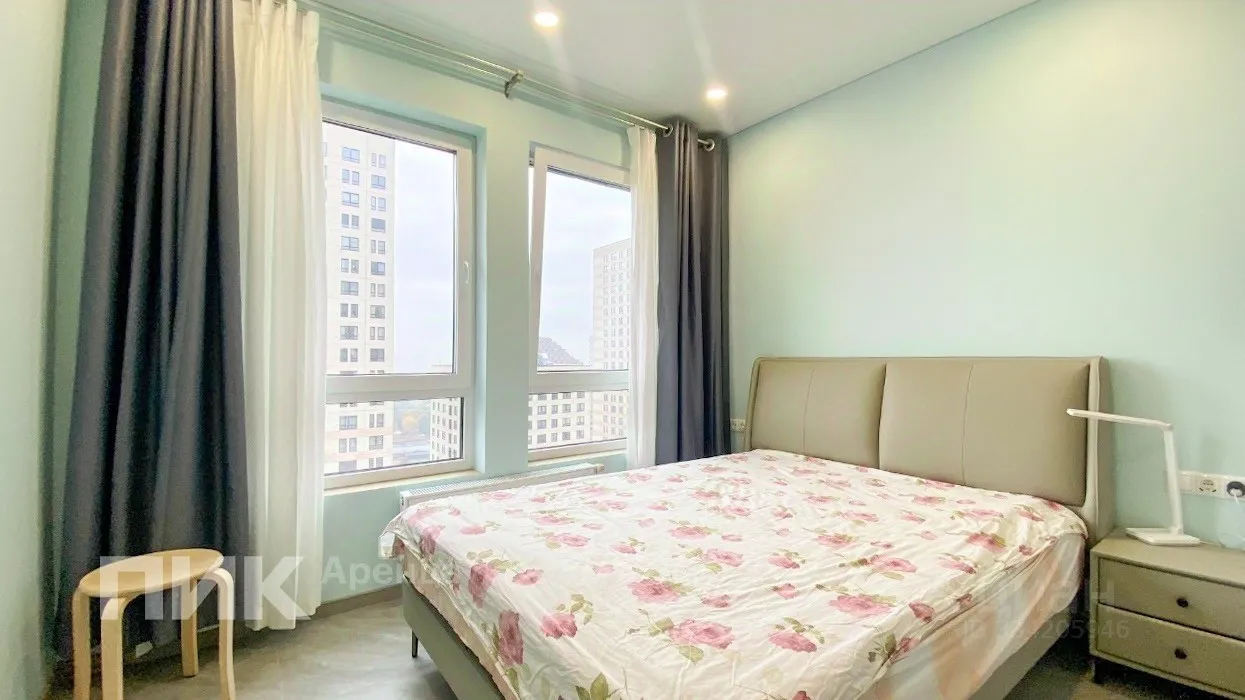 2-комн. квартира, 55 м², 23/33 этаж