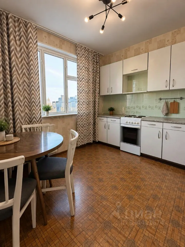 2-комн. квартира, 58 м², 11/12 этаж