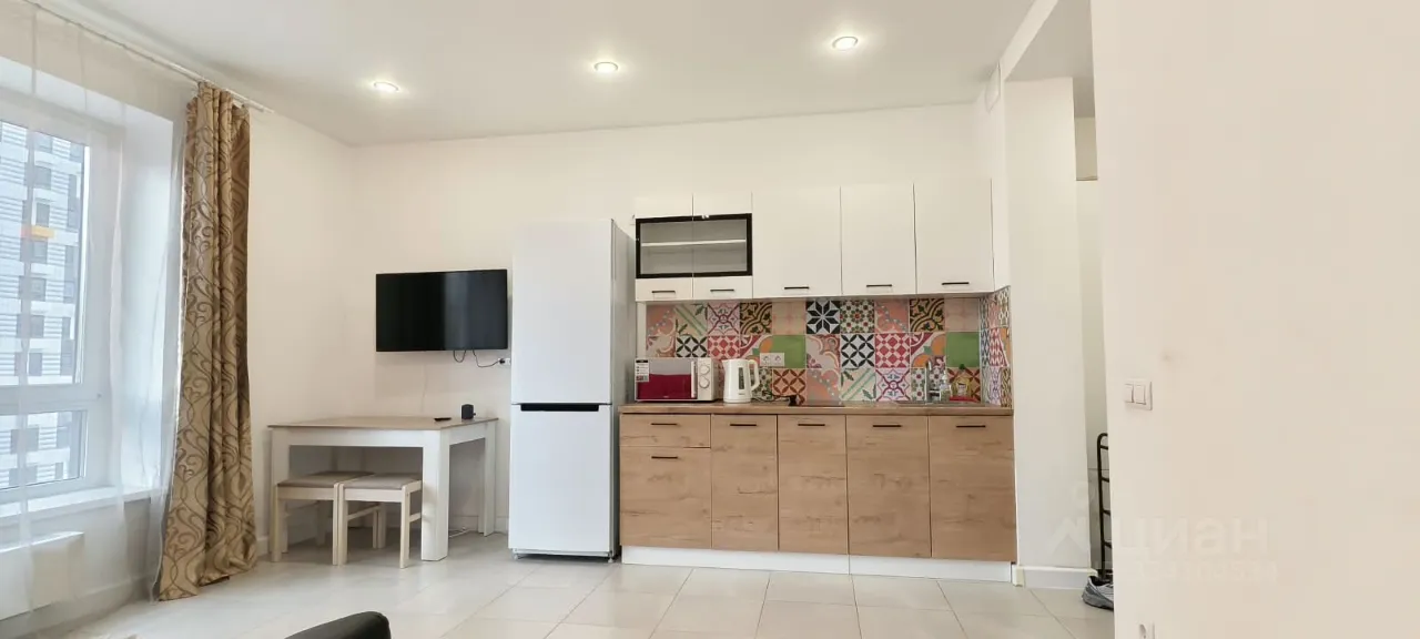 2-комн. квартира, 47 м², 6/33 этаж