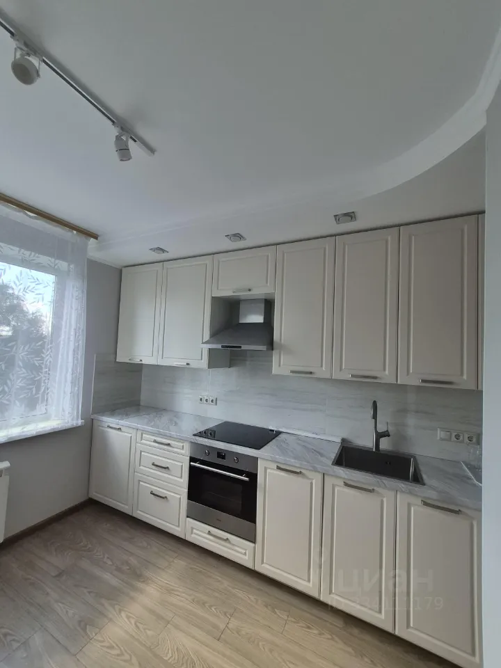 2-комн. квартира, 55 м², 2/10 этаж