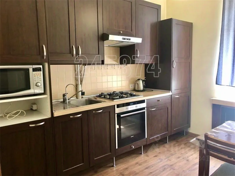 2-комн. квартира, 57 м², 3/10 этаж