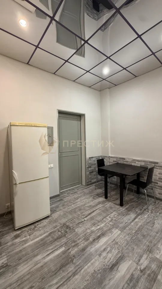 1-комн. квартира, 37 м², 1/5 этаж