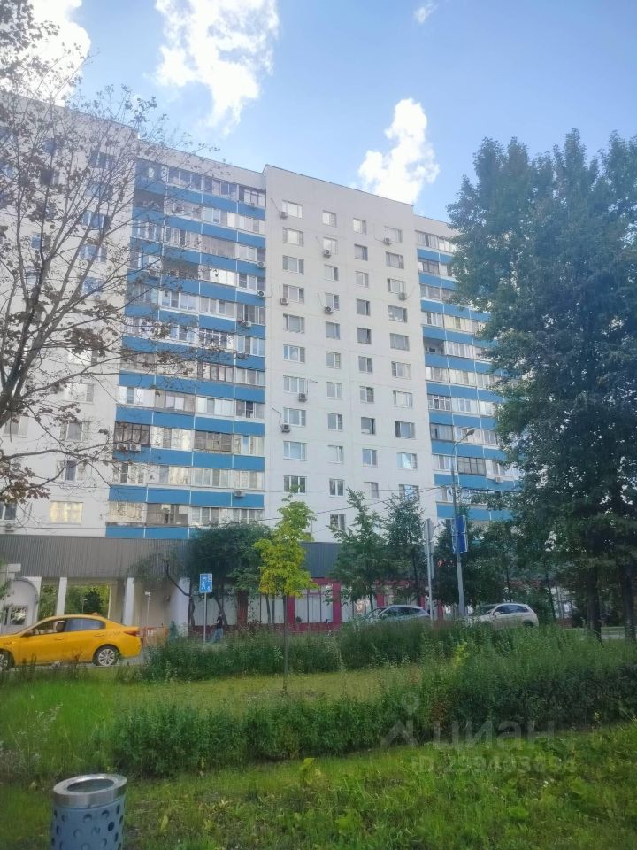 2-комн. квартира, 52 м², 6/12 этаж