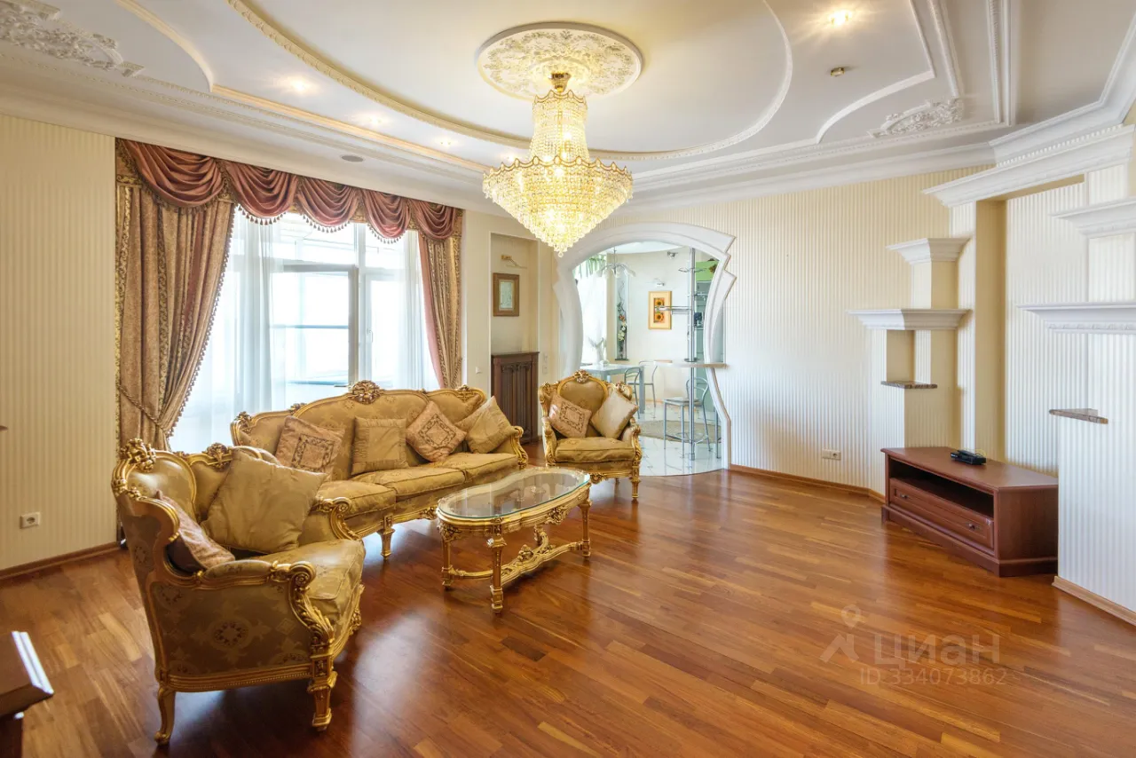 3-комн. квартира, 135 м², 19/23 этаж