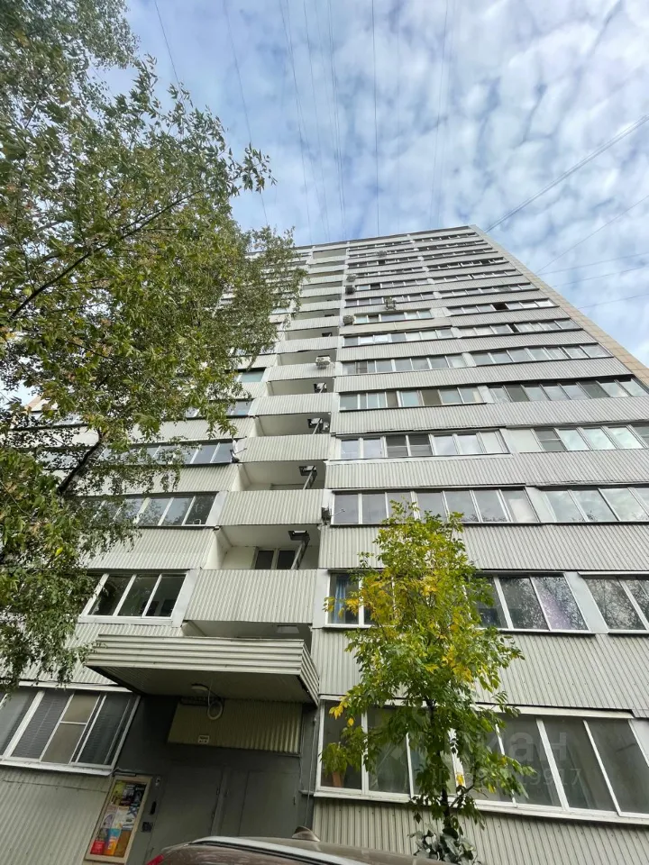 2-комн. квартира, 48 м², 1/14 этаж