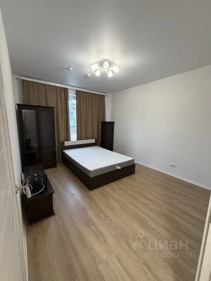 2-комн. квартира, 59 м², 2/18 этаж