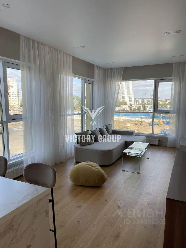 2-комн. квартира, 55 м², 4/13 этаж