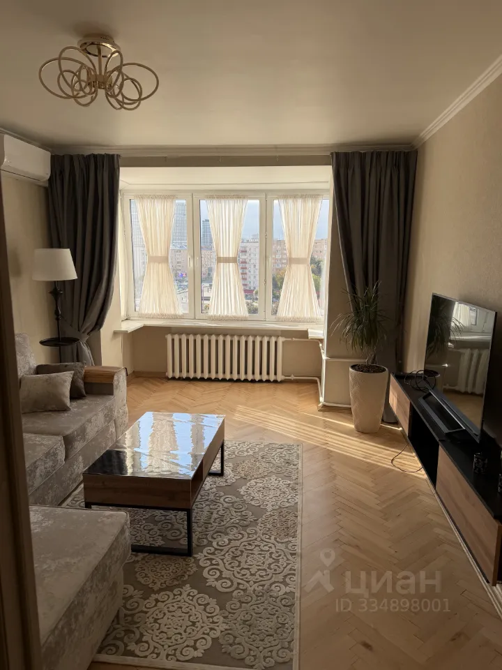 2-комн. квартира, 62,2 м², 8/8 этаж