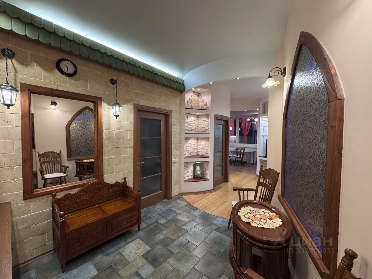 2-комн. квартира, 81 м², 4/31 этаж