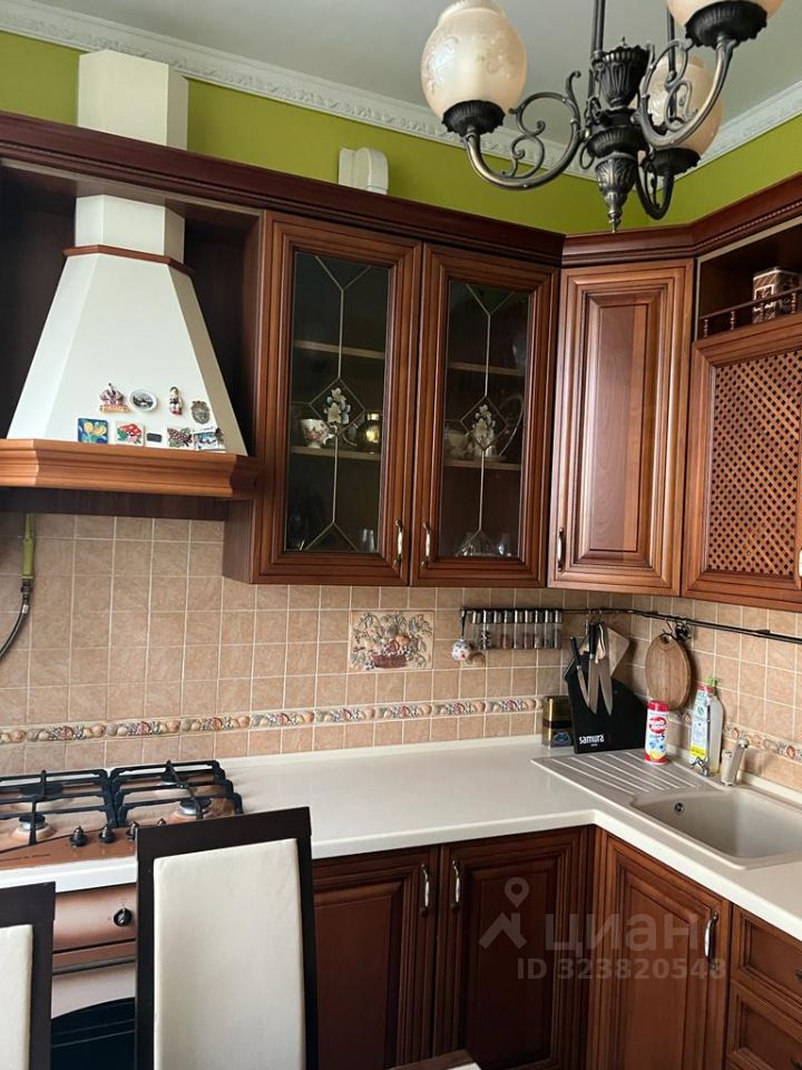 2-комн. квартира, 56 м², 4/5 этаж