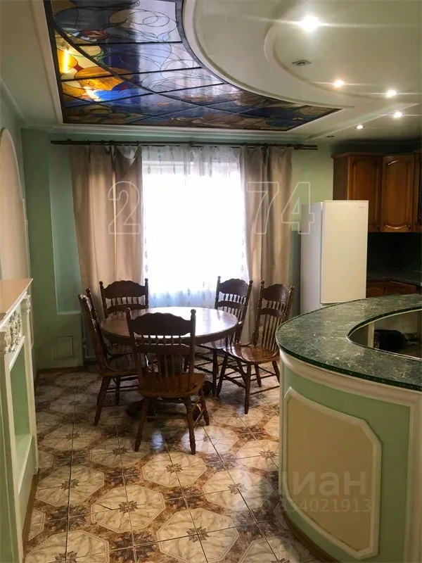3-комн. квартира, 116 м², 3/15 этаж