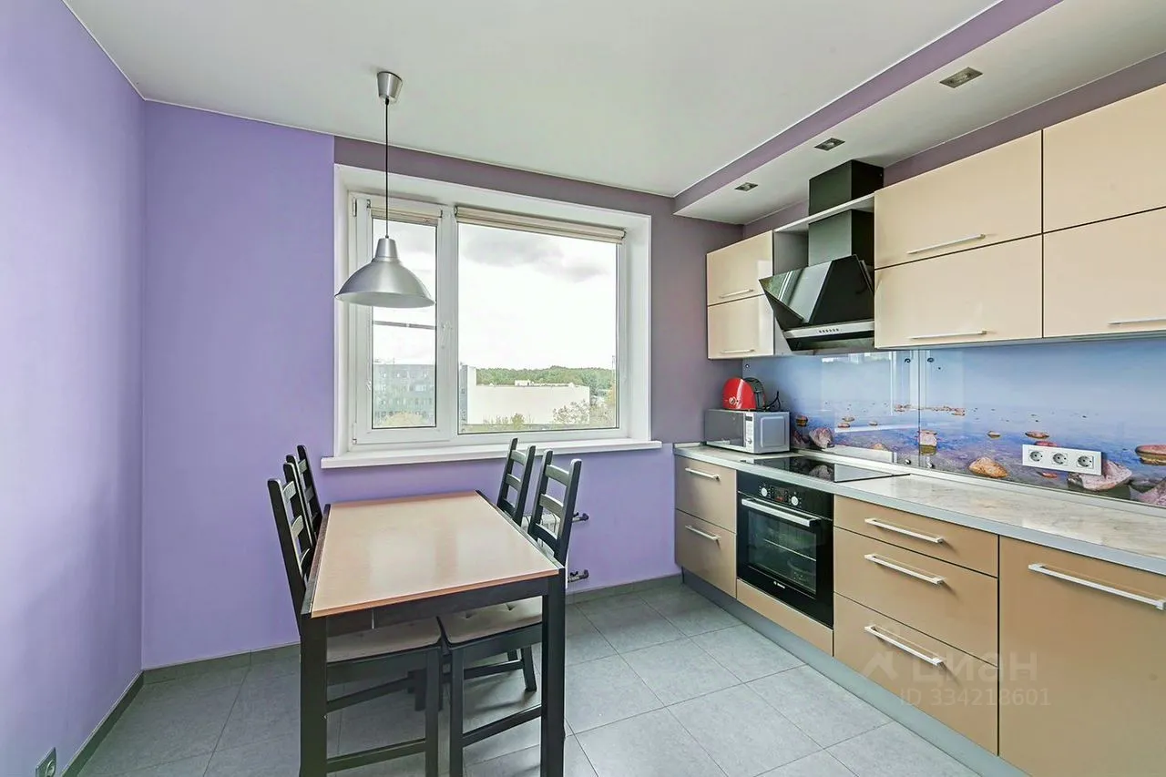3-комн. квартира, 75 м², 7/16 этаж