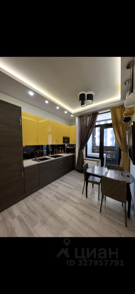 2-комн. квартира, 46 м², 14/20 этаж