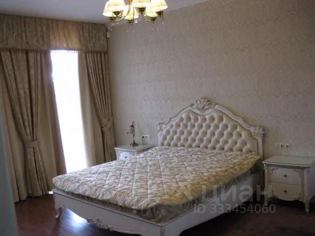 2-комн. квартира, 70 м², 7/8 этаж
