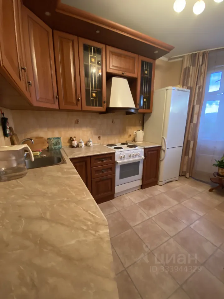 2-комн. квартира, 54 м², 7/17 этаж