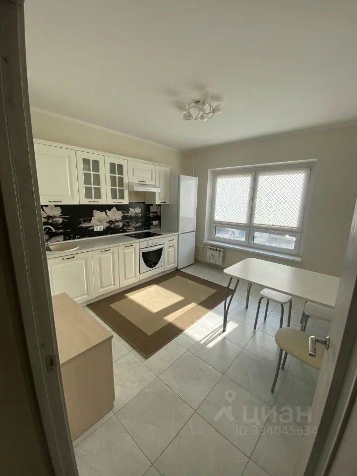 1-комн. квартира, 40 м², 3/24 этаж