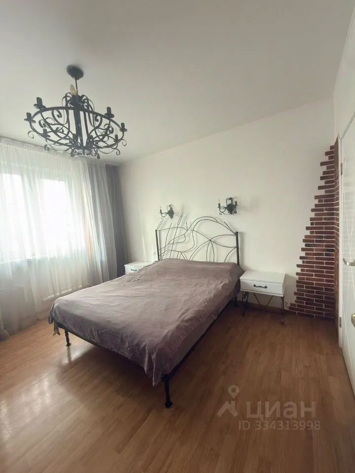 2-комн. квартира, 52 м², 9/17 этаж