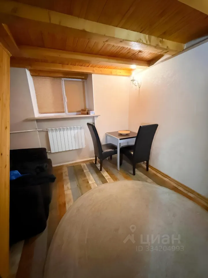 1-комн. квартира, 35 м², 1/8 этаж