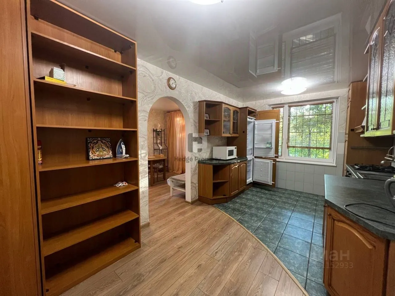 4-комн. квартира, 100 м², 2/12 этаж