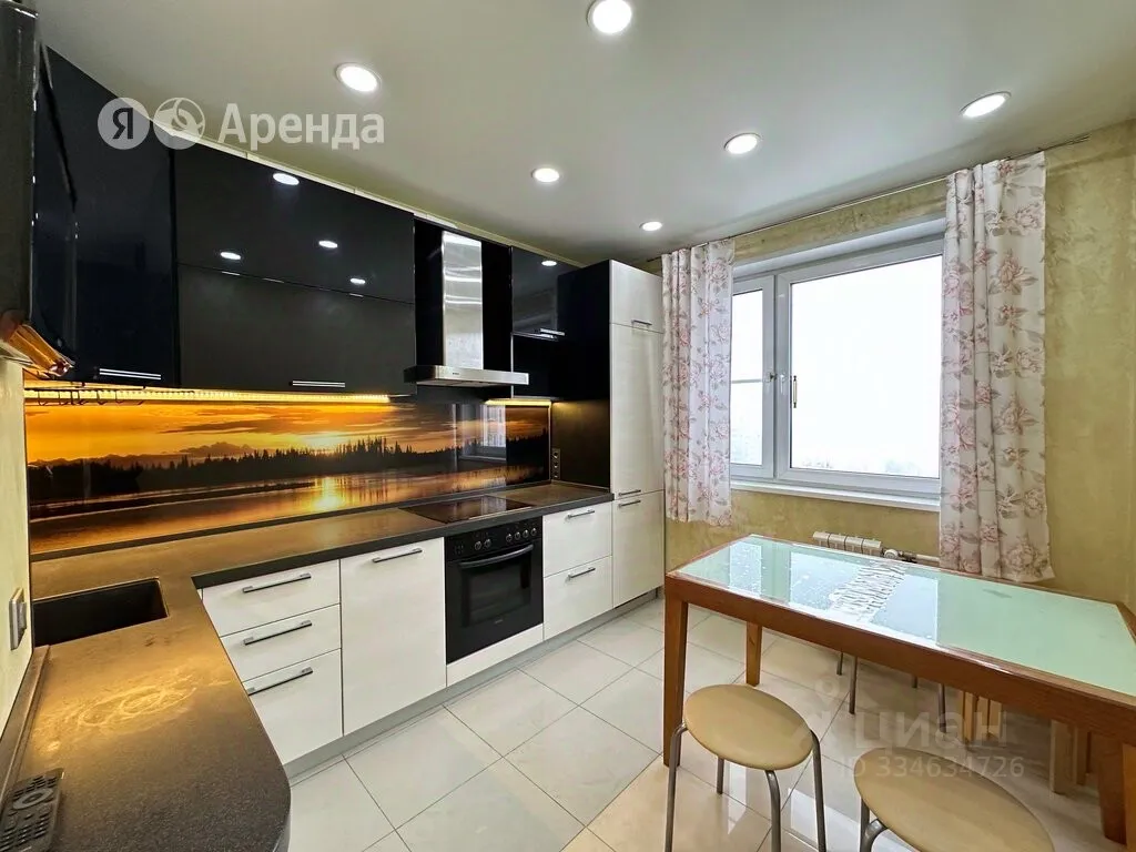 2-комн. квартира, 55 м², 10/16 этаж