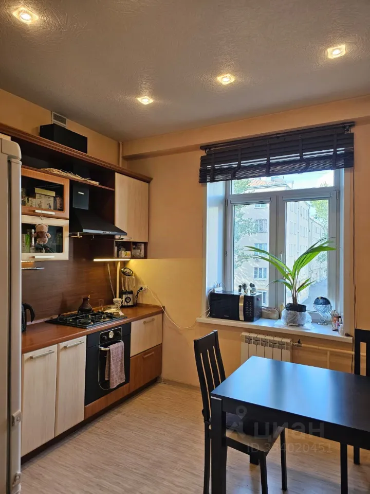 3-комн. квартира, 70 м², 3/5 этаж