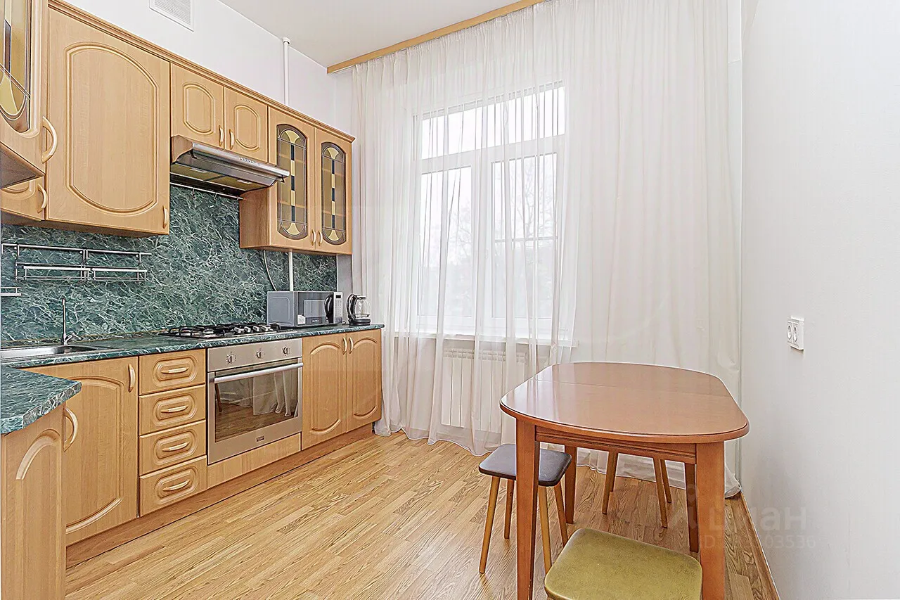 3-комн. квартира, 92 м², 3/5 этаж