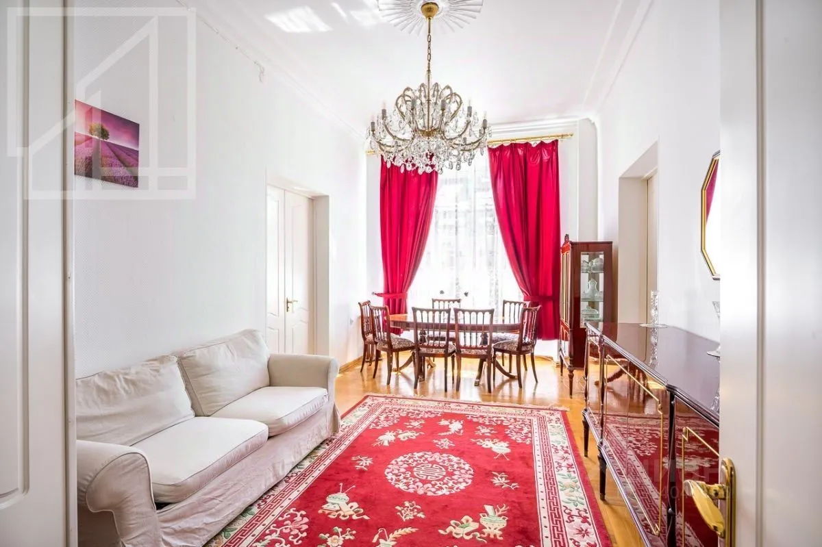 4-комн. квартира, 105 м², 2/11 этаж