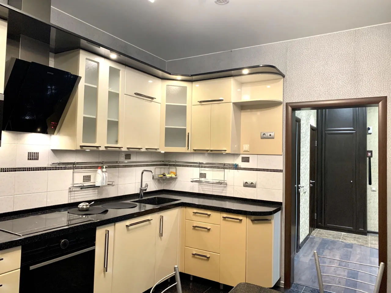 3-комн. квартира, 90 м², 17/30 этаж
