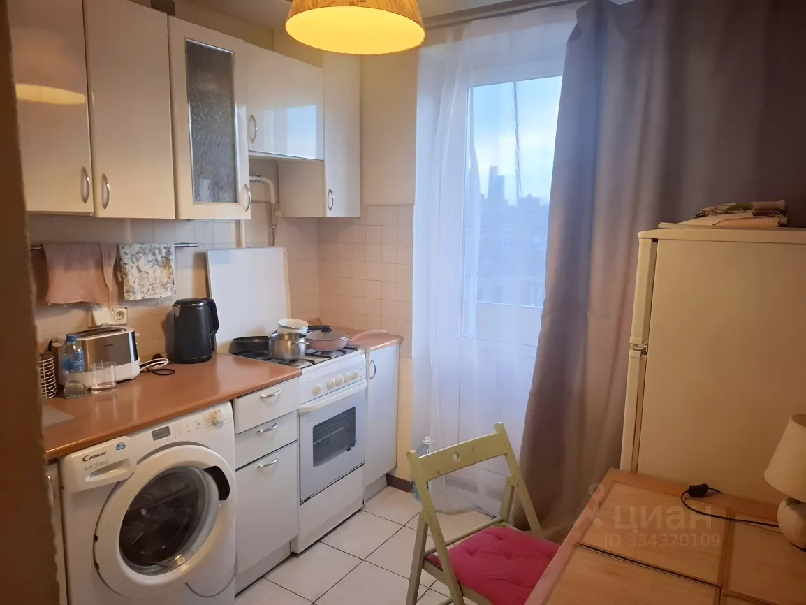2-комн. квартира, 38 м², 12/12 этаж