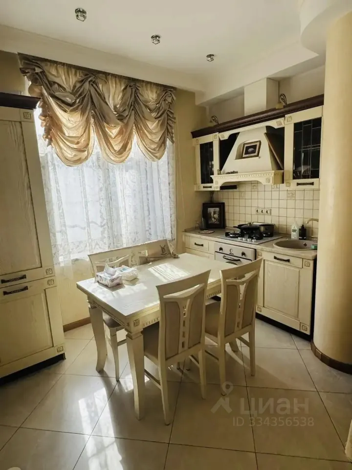 2-комн. квартира, 60 м², 6/8 этаж