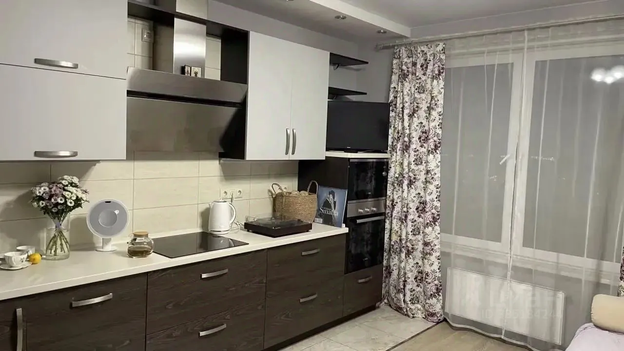 2-комн. квартира, 43 м², 16/26 этаж