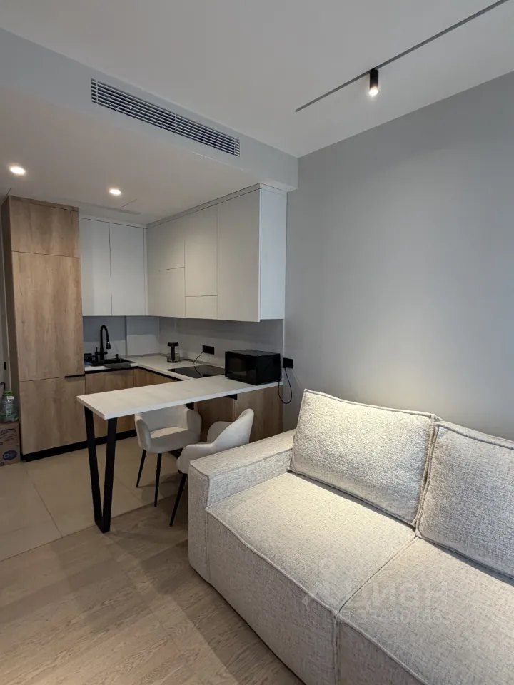 1-комн. квартира, 42 м², 21/50 этаж